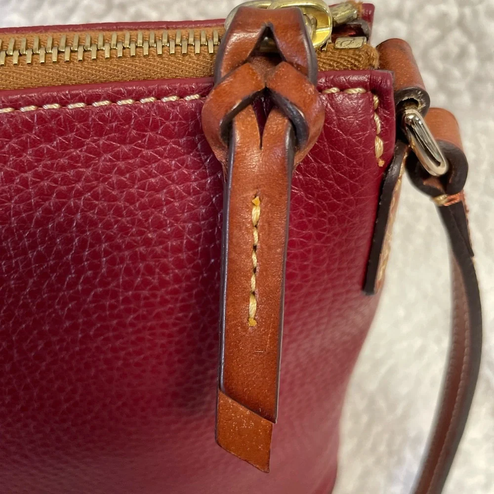 Dooney & Bourke Pebble Grain Crossbody Shoulder Bag - Picture 10 of 16